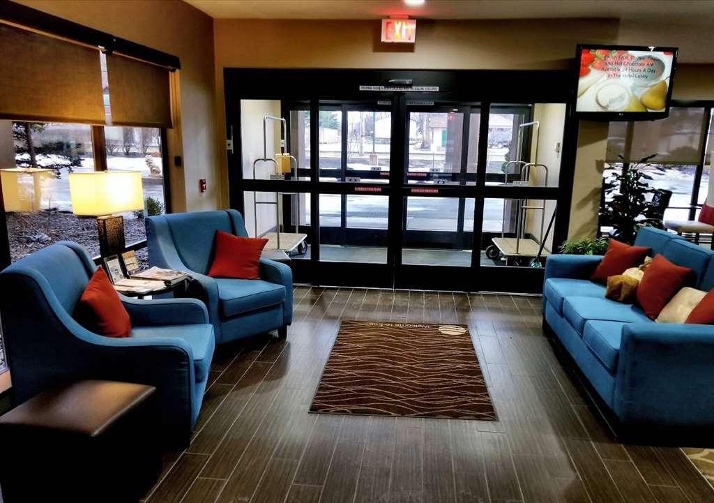 Erie Presque Isle Hotel Interior photo